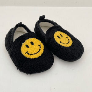 Black and Yellow Fuzzy Super Soft Smiley Face Slippers Toddler size 5-6